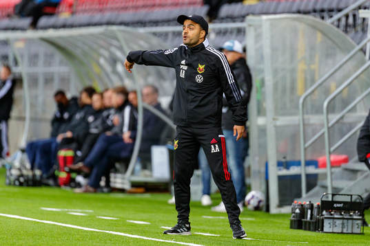 Östersunds tränare Amir Azrafshan
