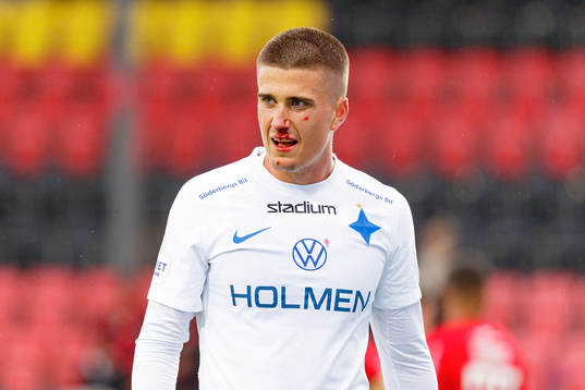 IFK Norrköpings Carl Björk blöder