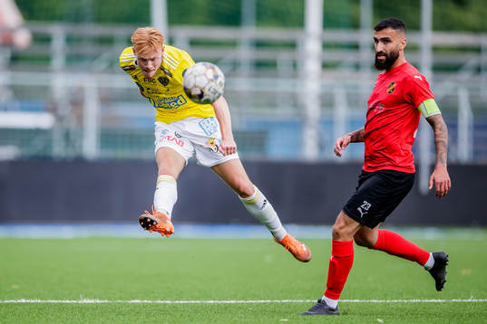 Falkenbergs Linus Borgström och Vasalunds Charbel Georges