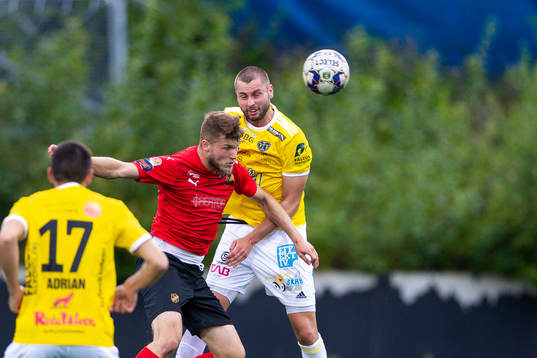 Vasalunds Ekin Bulut och Falkenbergs Axel Norén