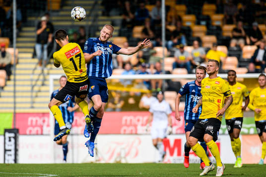 Mjällbys Carlos Moros Gracia och Djurgårdens Kalle