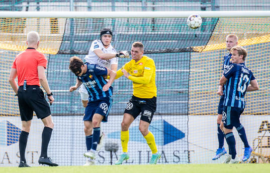 Djurgårdens målvakt Jacob Widell Zetterström