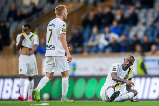s Sebastian Larsson och Henok Goitom deppar