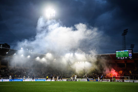 Vy under fotbollsmatchen i Allsvenskan mellan Sirius och AIK
