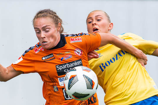Sif Atladóttir of Kristianstad and Beatrice Persson of
