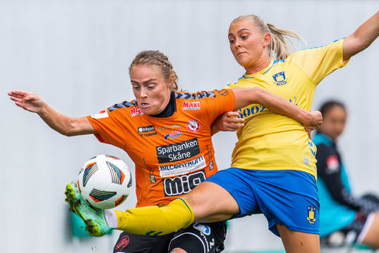 Sif Atladóttir of Kristianstad and Beatrice Persson of