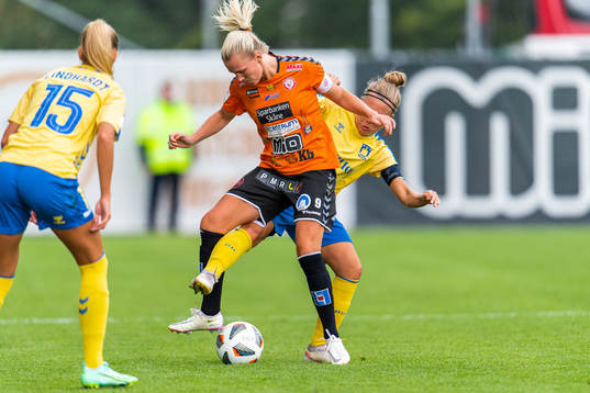 Josefine Rybrink of Kristianstad and Beatrice Persson of