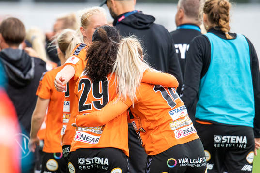Evelina Duljan of Kristianstad and Tilda Persson