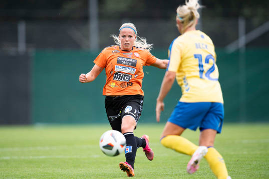 Therese Sessy Åsland of Kristianstad