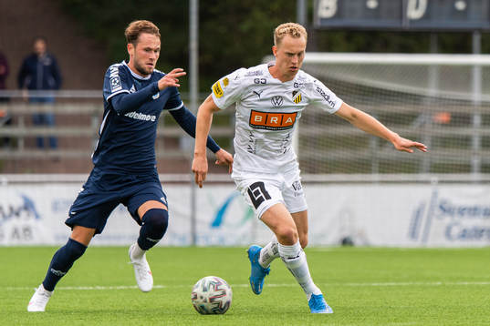 Utsiktens Andreas Öhman och Häckens Gustav Berggren