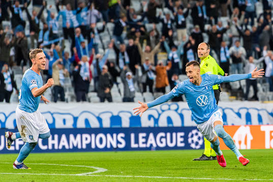 Veljko Birmancevic of Malmö FF celebrates scoring 1-0