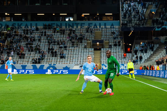 Sören Rieks of Malmö FF and Jordan Ikoko of Ludogorets