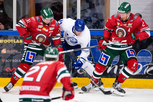 Frölundas Nicklas Lasu och Christian Folin mot Leksands