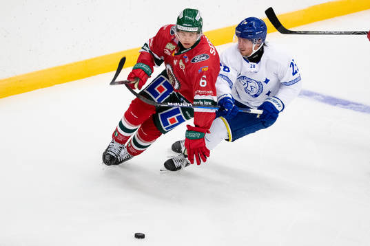 Frölundas Mattias Norlinder och Leksands Justin Kloos