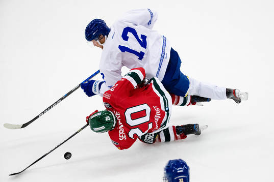 Leksands Fredrik Forsberg och Frölundas Joel Lundqvist