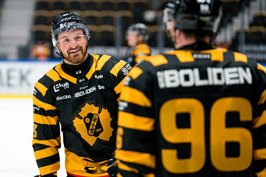Bläddra bland fler bilder av Ishockey, Träningsmatch, Skellefteå - Björklöven