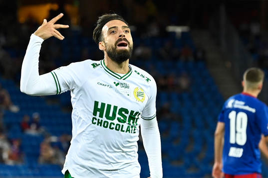Abdul Khalili of Hammarby celebrates