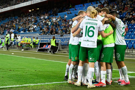 Abdul Khalili of Hammarby celebrate with teammates