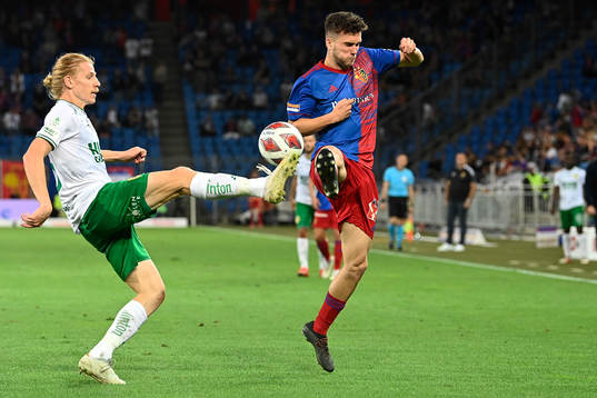 Gustav Ludwigson of Hammarby and Sergio Lopez of Basel