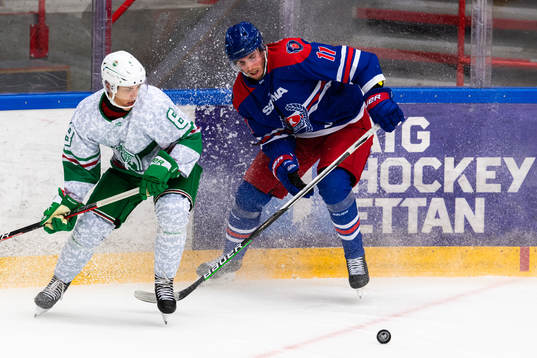 Rögles Samuel Johannesson och Oskarshamns Joakim Thelin