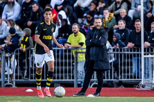 s tränare Bartosz Grzelak