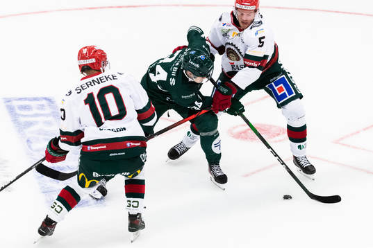 Färjestads Michael Lindqvist mot Frölundas Filip Johansson