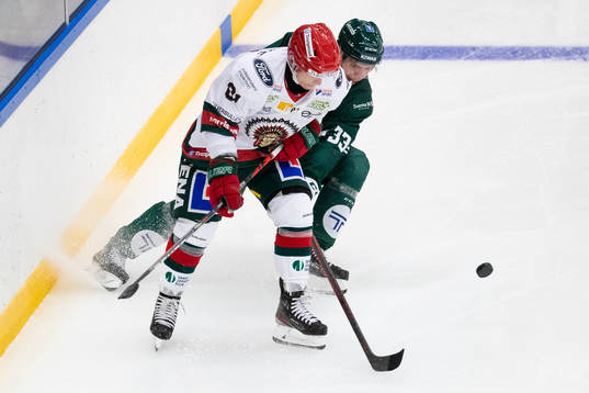 Frölundas Ryan Lasch och Färjestads Albert Johansson