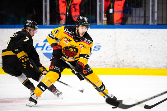 Bläddra bland fler bilder av Ishockey, Träningsmatch, Luleå - Kärpät