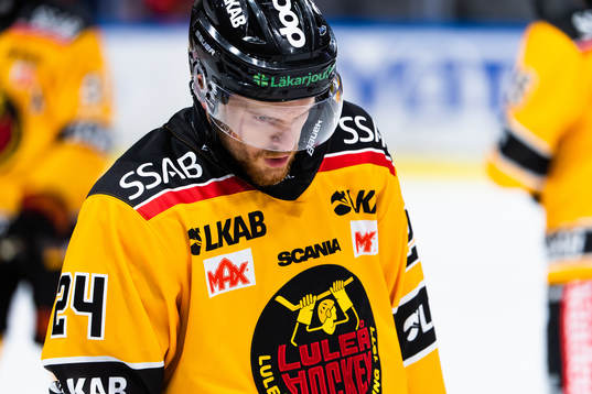 Luleås Brendan Shinnimin underträningsmatchen i ishockey