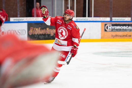 Troja/Ljungbys  Kevin Karlsson jublar