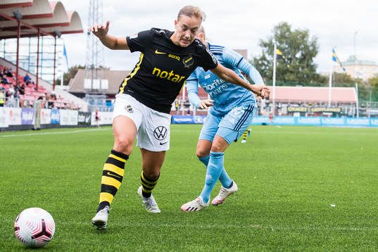s Jenny Danielsson och Djurgårdens Fanny Lång