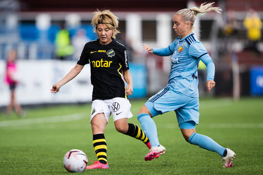 s Honoka Hayashi och Djurgårdens Fanny Lång