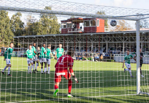 Västerås Dusan Jajic gör 1-1 bakom Brages målvakt