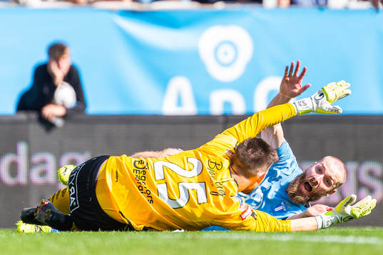 Degerfors Jeffrey Gal och Malmö FFs Jo Inge Berget