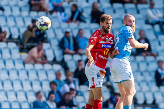 Degerfors Sebastian Olsson och Malmö FFs Jo Inge Berget