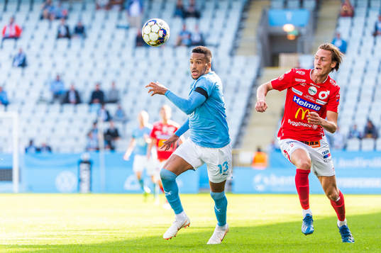 Malmö FFs Martin Olsson och Degerfors Gustav Granath
