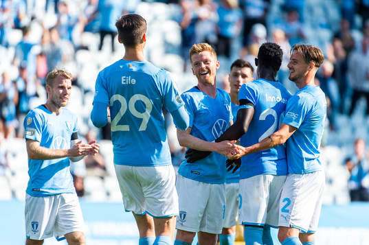 Bläddra bland fler bilder av Fotboll, Allsvenskan, Malmö FF - Degerfors