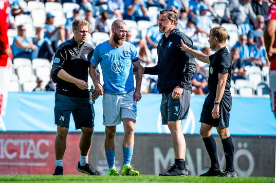 Malmö FFs Jo Inge Berget tas omhand