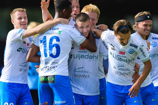 Värnamos Freddy Winsth, Isse Ismail, Oscar Johansson och