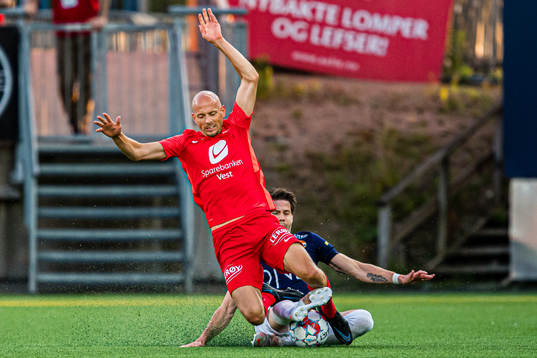 Ruben Kristiansen of Brann and Lars-Christopher Horst Jan