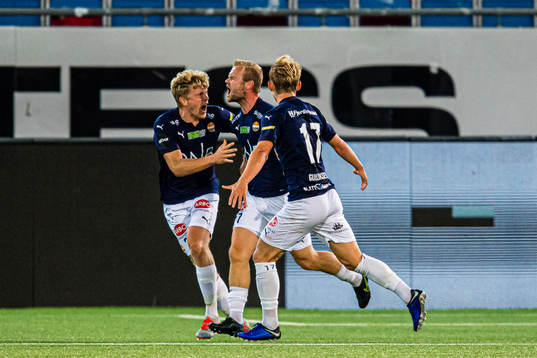Herman Sørby Stengel of Strømsgodset celebrates