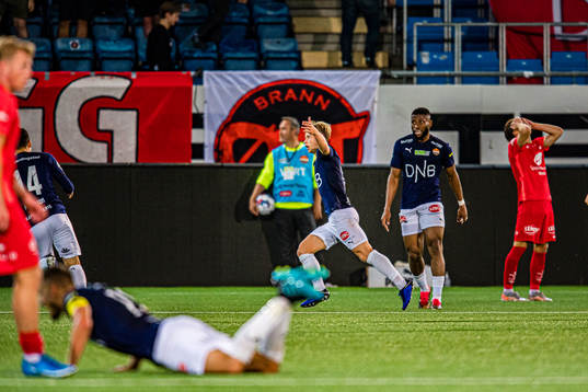 Tobias Fjeld Gulliksen of Strømsgodset celebrates