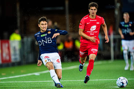 Look Saa Nicholas Kengkhetkid Mickelson of Strømsgodset