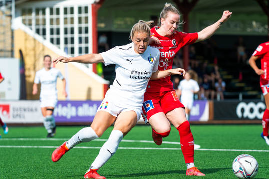 Rosengårds Mimmi Larsson och Örebros Berglind Ros