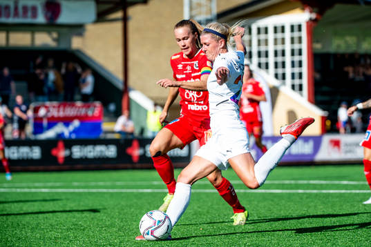 Rosengårds Olivia Schough mot Örebros Frida Abrahamsson