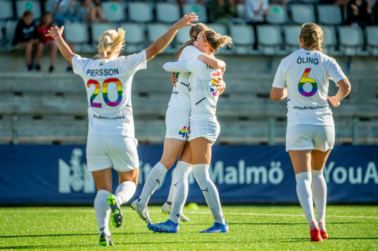 Rosengårds Bea Sprung jublar