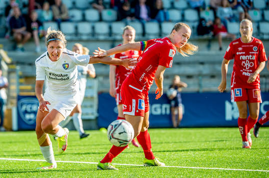 Rosengårds Loreta Kullashi mot Örebros Frida Abrahamsson