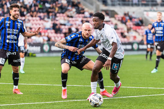 Sirius Adam Ståhl och Örebros Kevin Wright