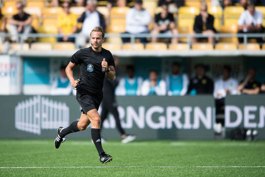 Domare Kristoffer Karlsson