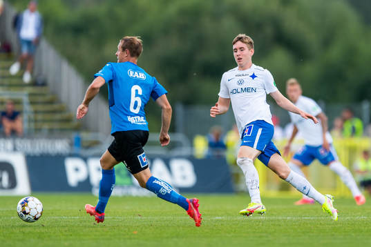 Halmstads Joel Allansson och IFK Norrköpings Isak Bergmann